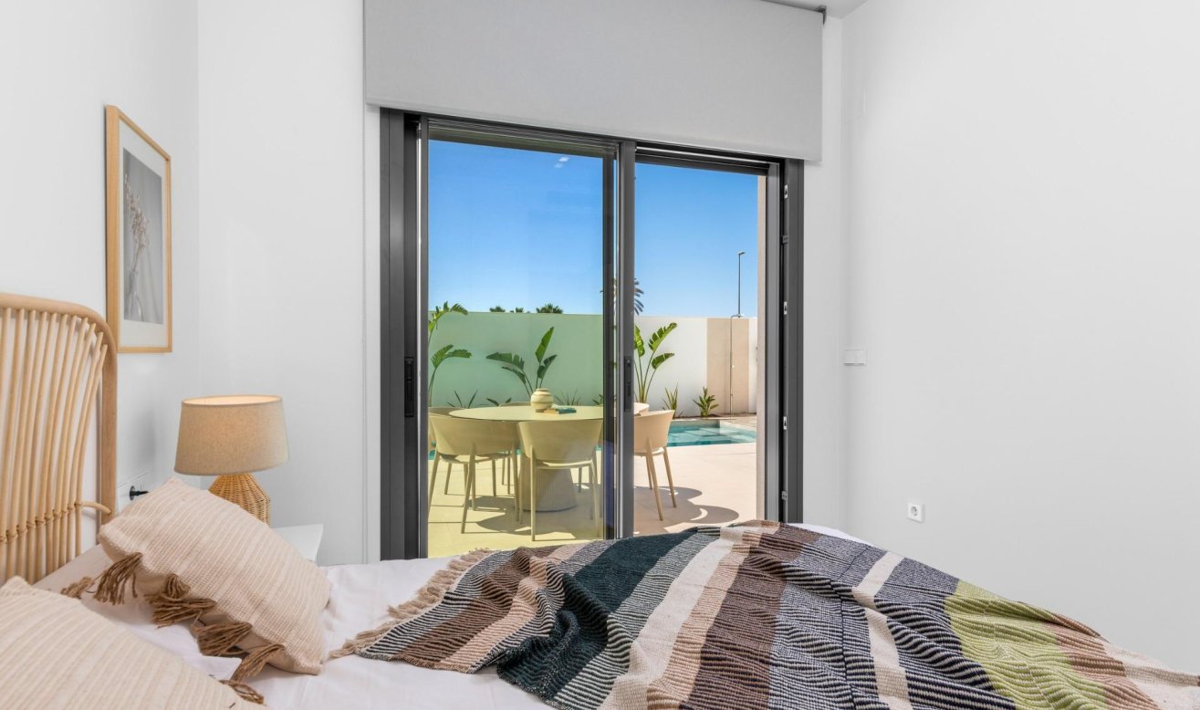 Obra nueva - Villa - Los Alcazares - Serena Golf