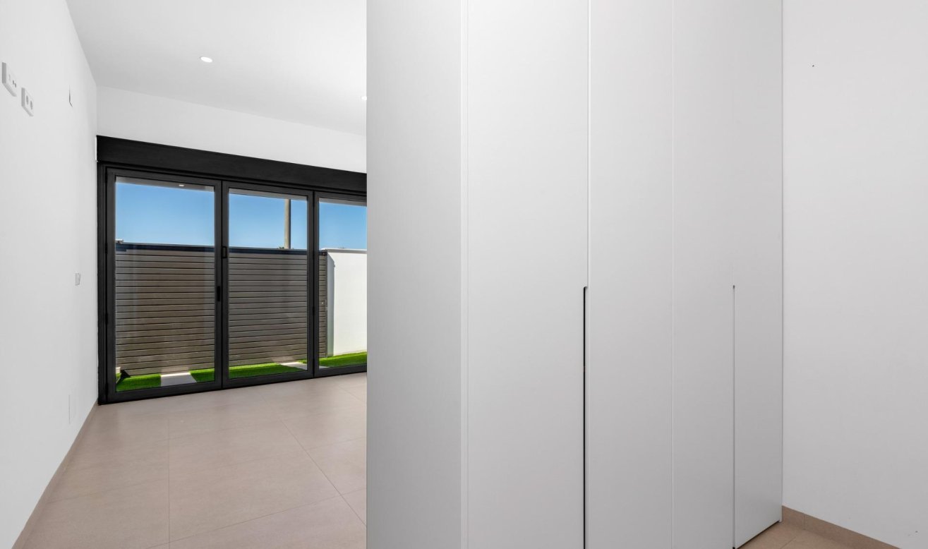 Obra nueva - Villa - Los Alcazares - Serena Golf