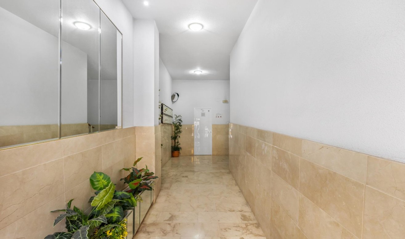 Reventa - Apartamento / piso - Torrevieja - Playa del cura