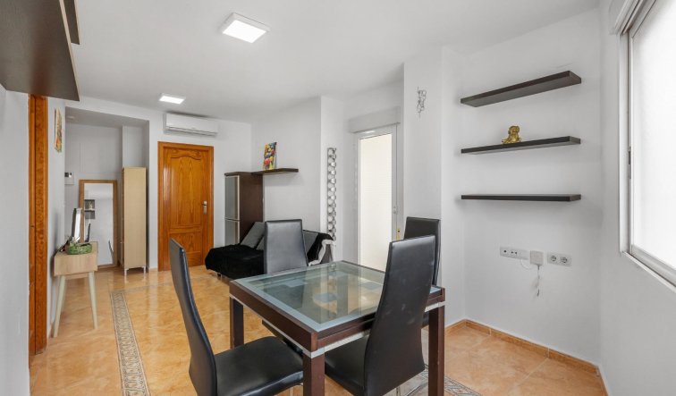 Reventa - Apartamento / piso - Torrevieja - Playa del cura