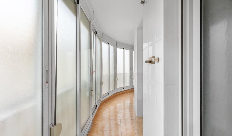 Reventa - Apartamento / piso - Torrevieja - Playa del cura