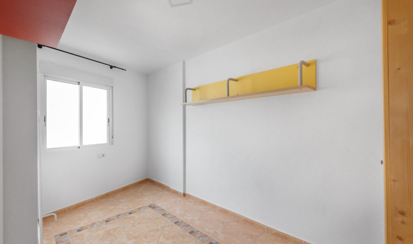 Reventa - Apartamento / piso - Torrevieja - Playa del cura