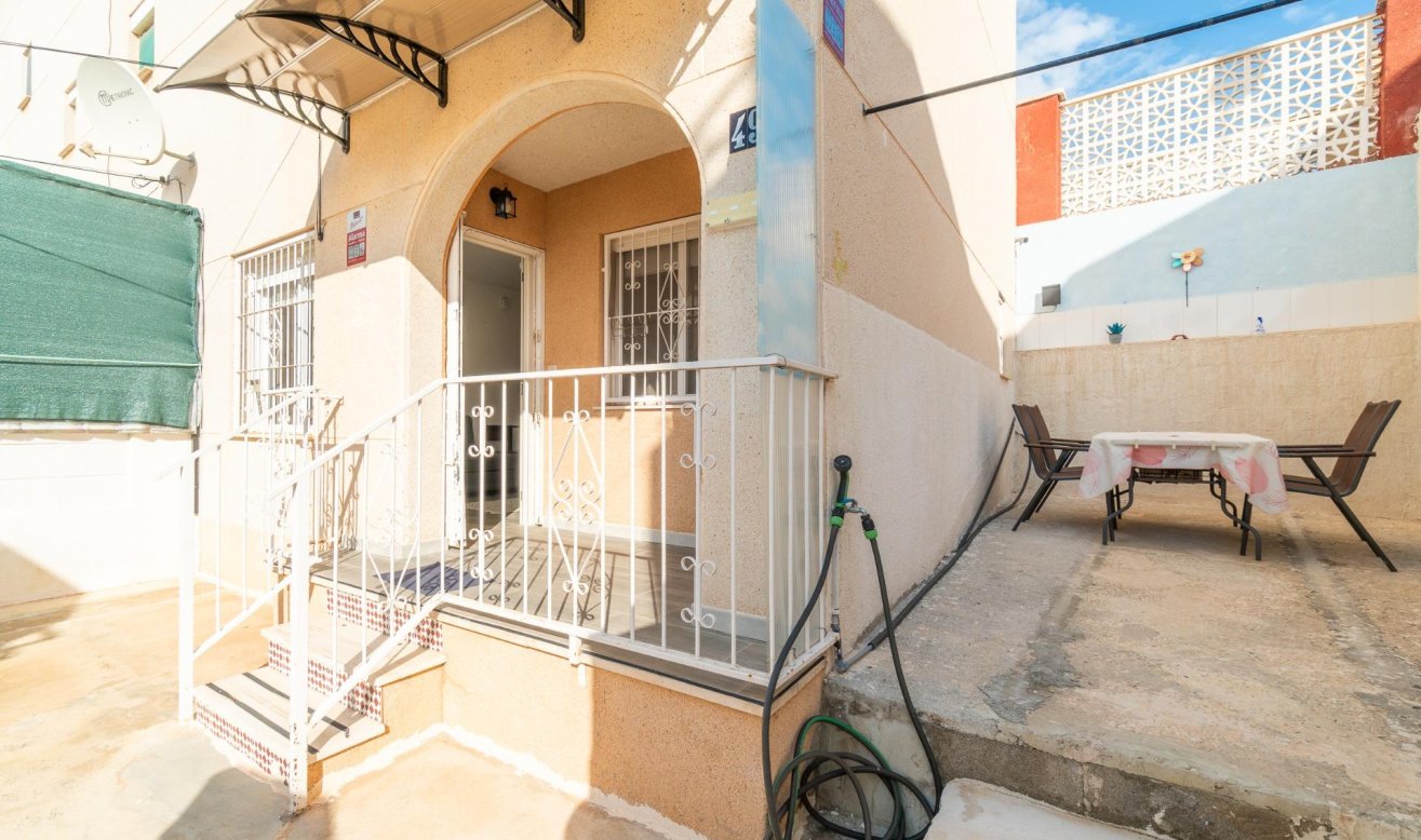 Resale - Bungalow - Torrevieja - Los balcones