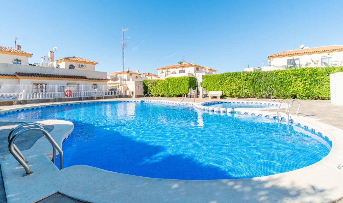 Reventa - House - Orihuela Costa - Playa Flamenca