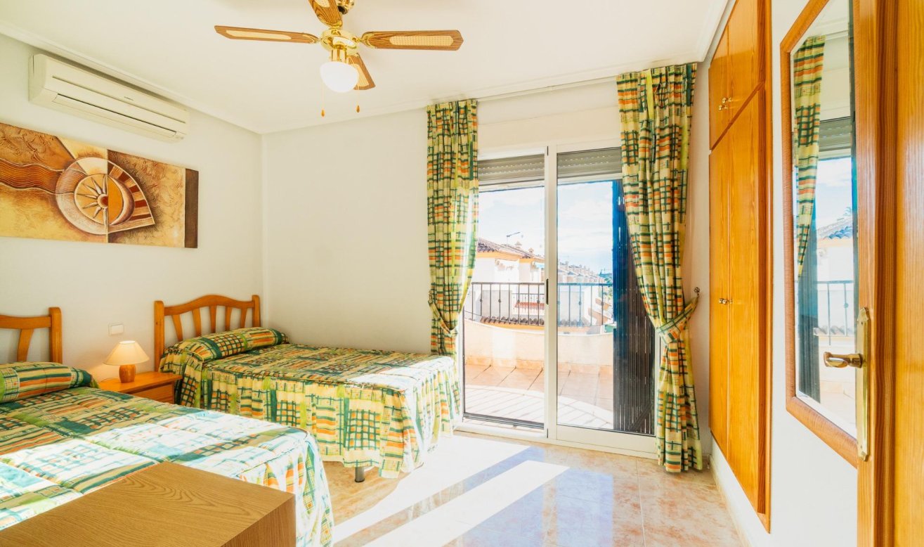 Reventa - House - Orihuela Costa - Playa Flamenca