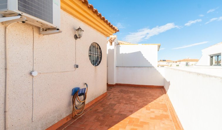 Reventa - House - Orihuela Costa - Playa Flamenca