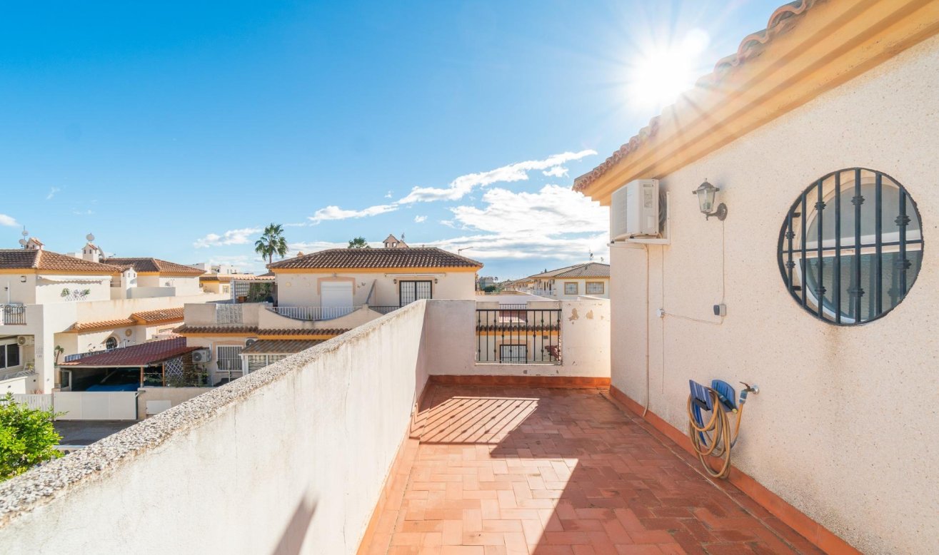 Reventa - House - Orihuela Costa - Playa Flamenca