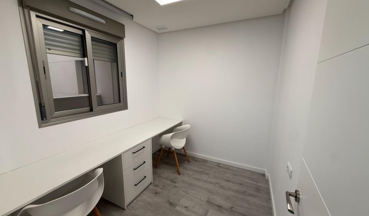 Reventa - Apartamento / piso - Orihuela Costa - Los Dolses