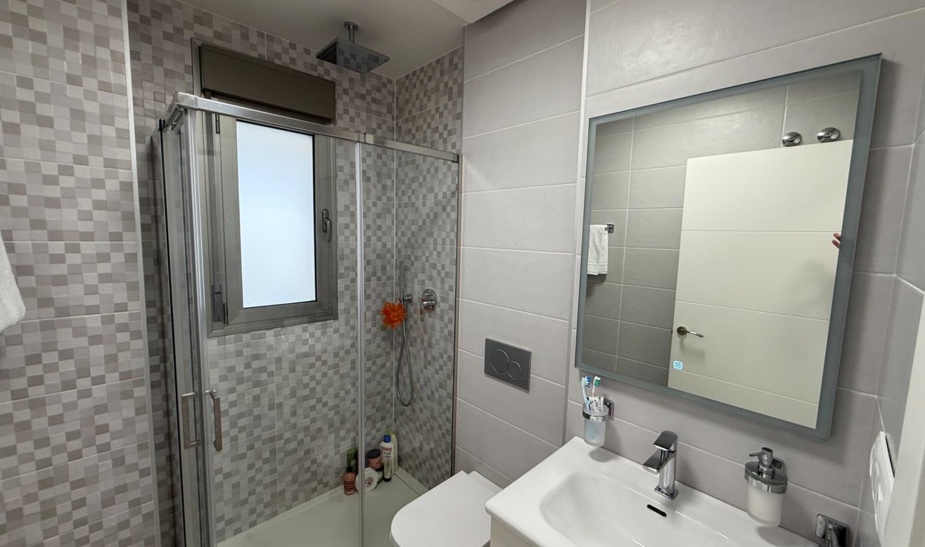 Reventa - Apartamento / piso - Orihuela Costa - Los Dolses