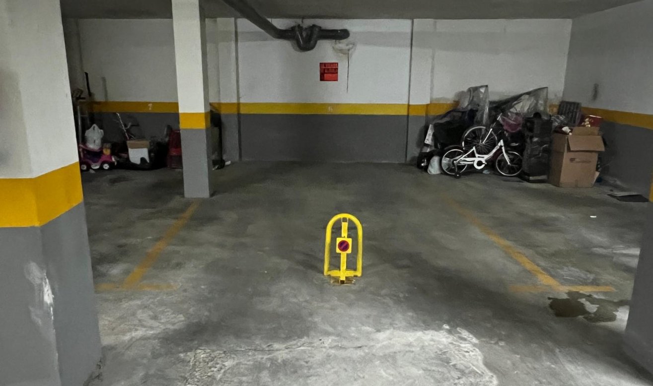 Reventa - Garaje - Torrevieja