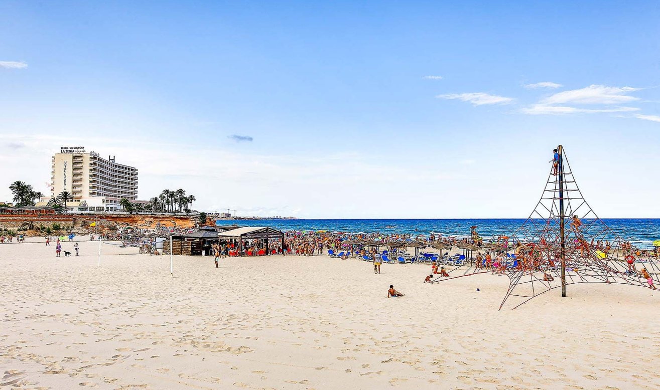 Obra nueva - Villa - Orihuela Costa - La Zenia