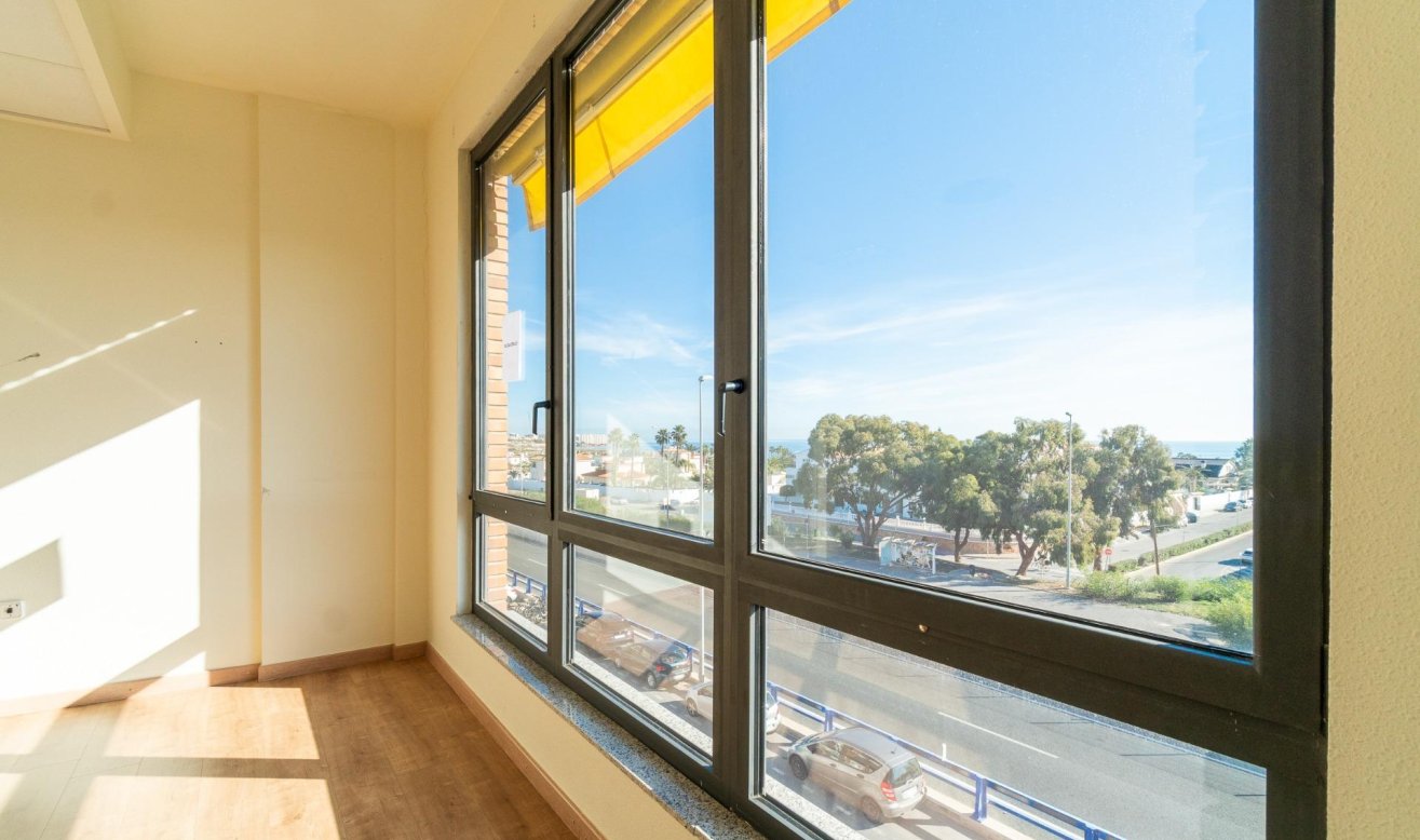  - Commercial Unit - Orihuela Costa - Playa Flamenca