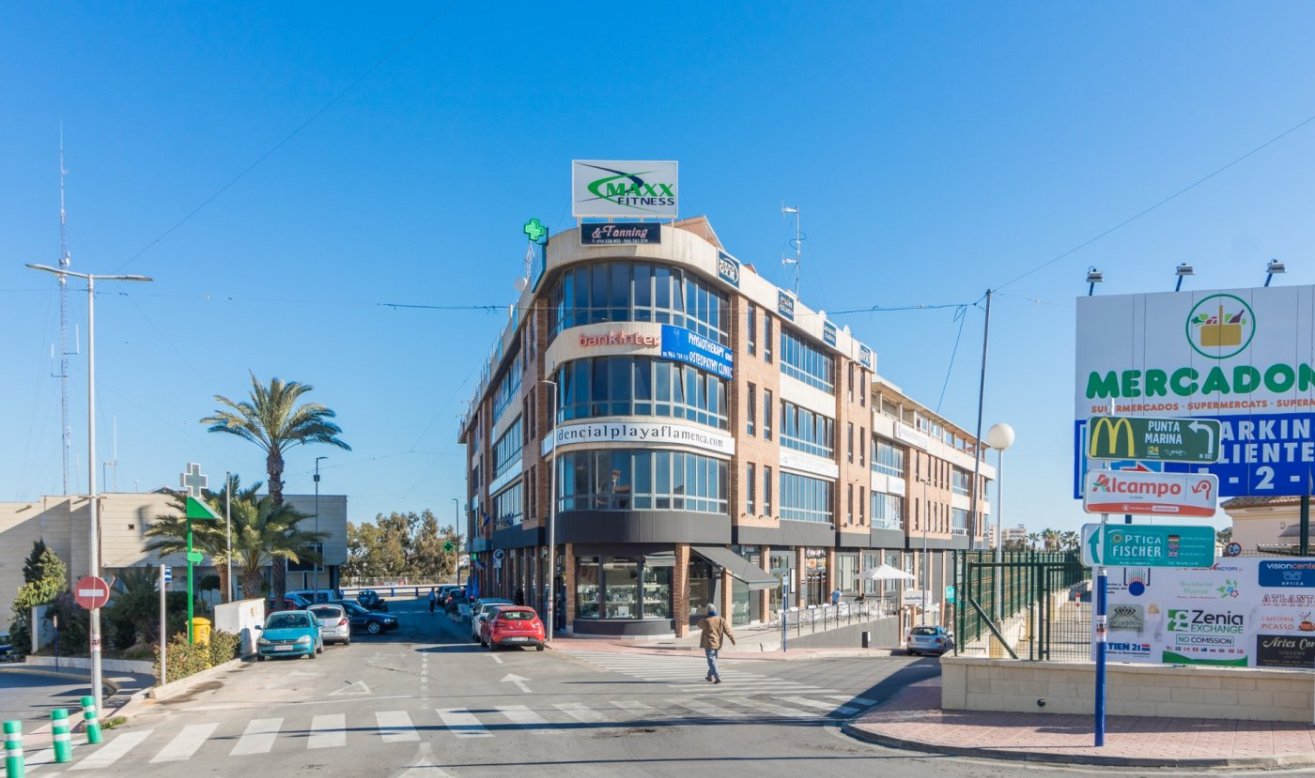  - Commercial Unit - Orihuela Costa - Playa Flamenca