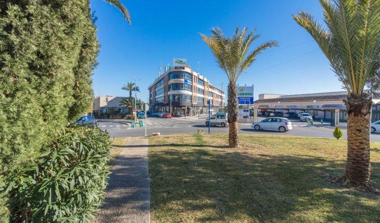  - Commercial Unit - Orihuela Costa - Playa Flamenca