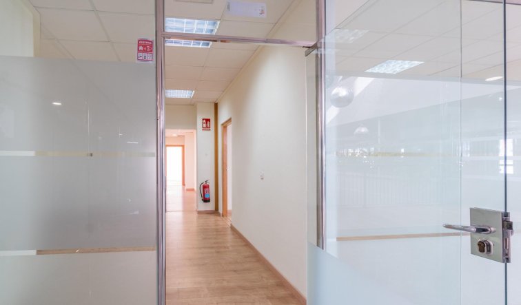  - Commercial Unit - Orihuela Costa - Playa Flamenca