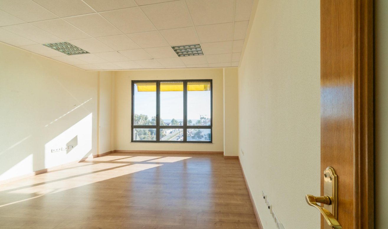  - Commercial Unit - Orihuela Costa - Playa Flamenca