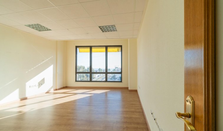  - Commercial Unit - Orihuela Costa - Playa Flamenca