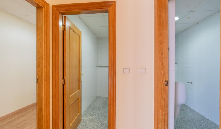  - Commercial Unit - Orihuela Costa - Playa Flamenca