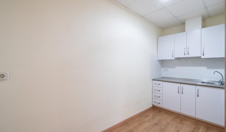  - Commercial Unit - Orihuela Costa - Playa Flamenca