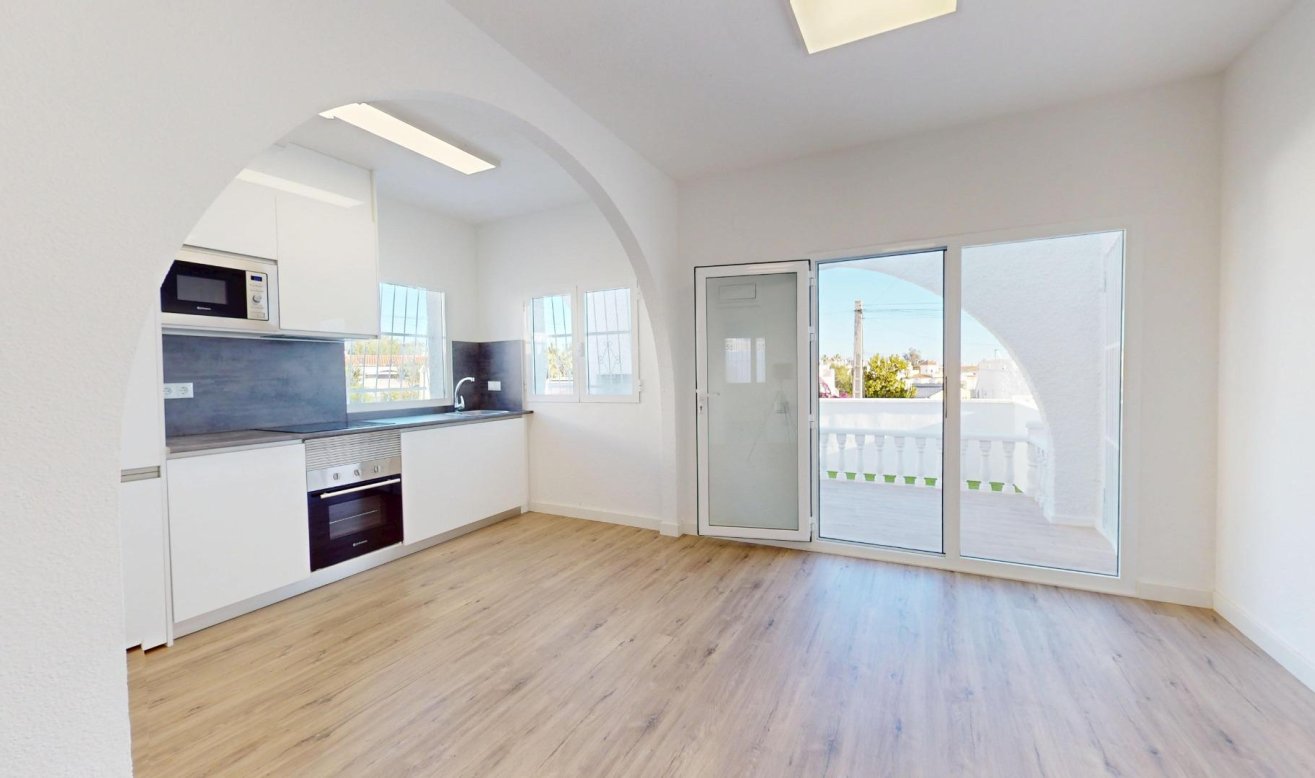 Reventa - Bungalow - San Miguel de Salinas - BLUE LAGOON