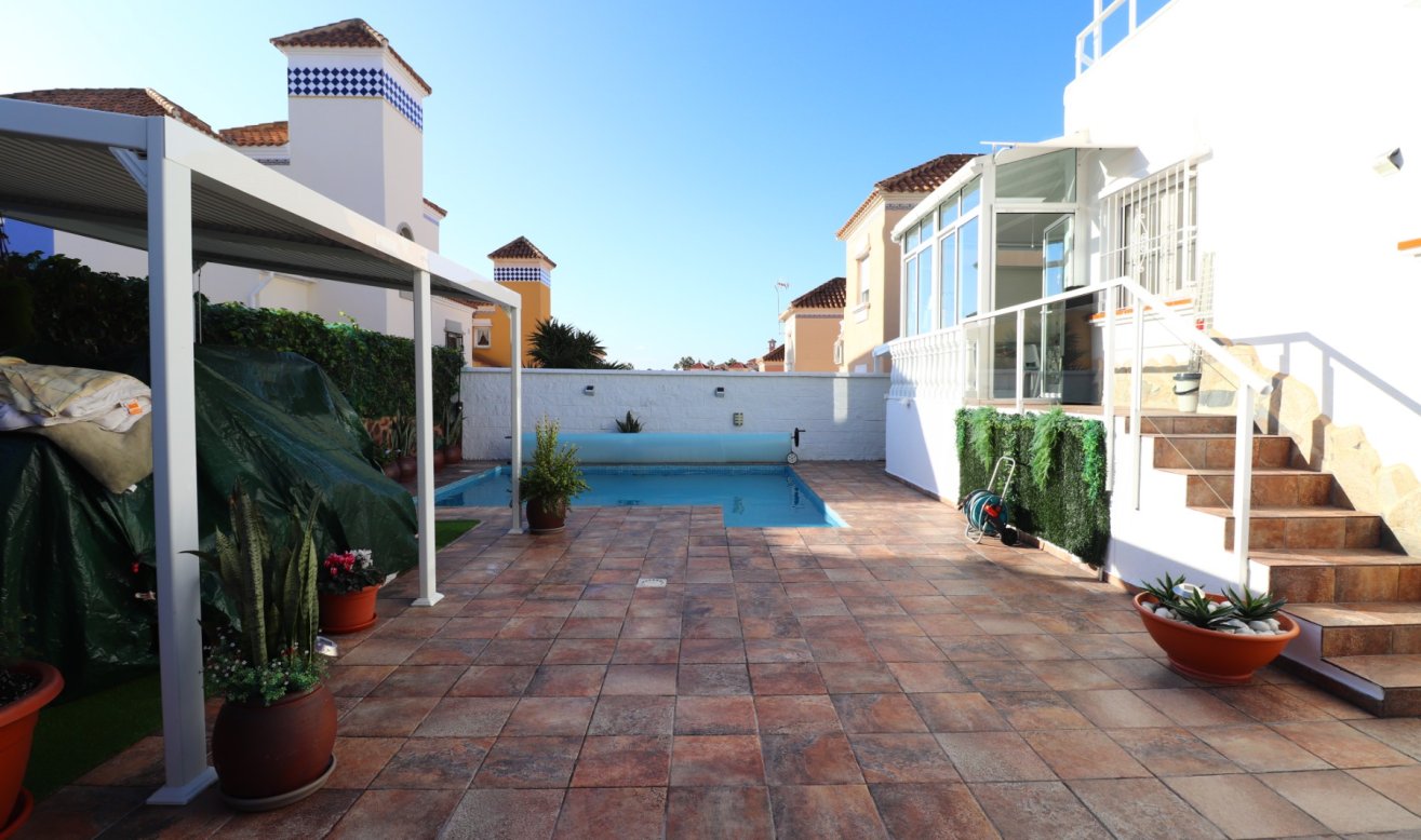 Reventa - Detached Villa - Orihuela Costa - Villamartin