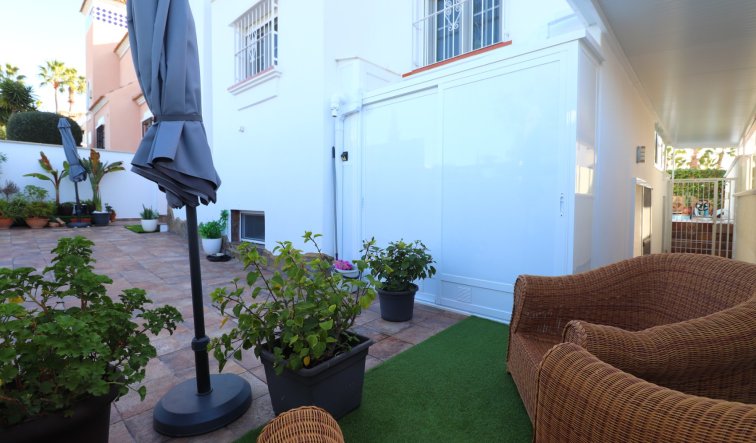 Reventa - Detached Villa - Orihuela Costa - Villamartin
