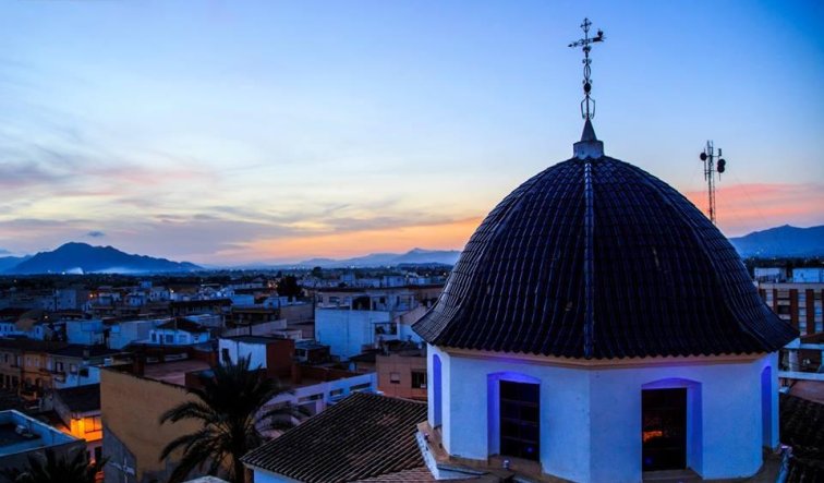 Nouvelle construction - Maison de ville - Dolores - Sector 2