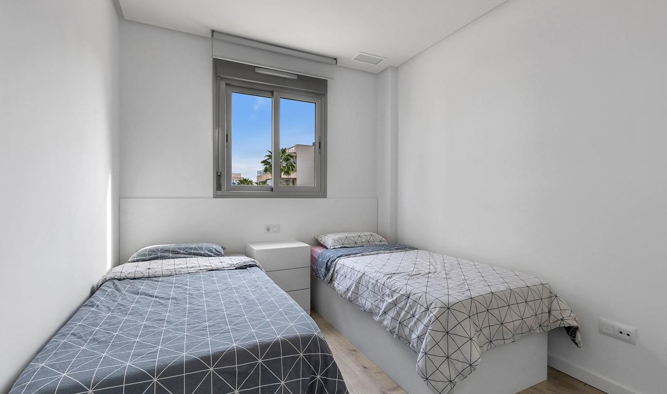 Reventa - Apartamento / piso - Orihuela Costa - Los Dolses