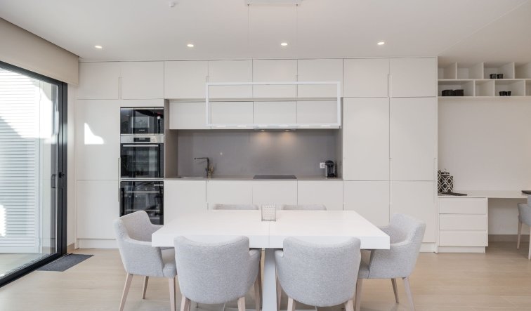 Resale - Apartment / flat - Las Colinas Golf Resort