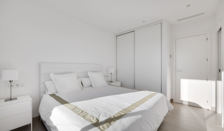 Resale - Apartment / flat - Las Colinas Golf Resort