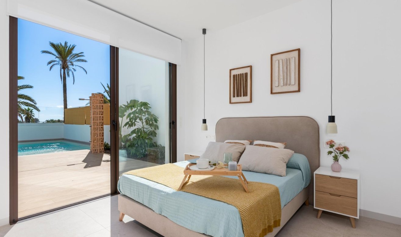 Obra nueva - Villa - Los Alcazares - Serena Golf