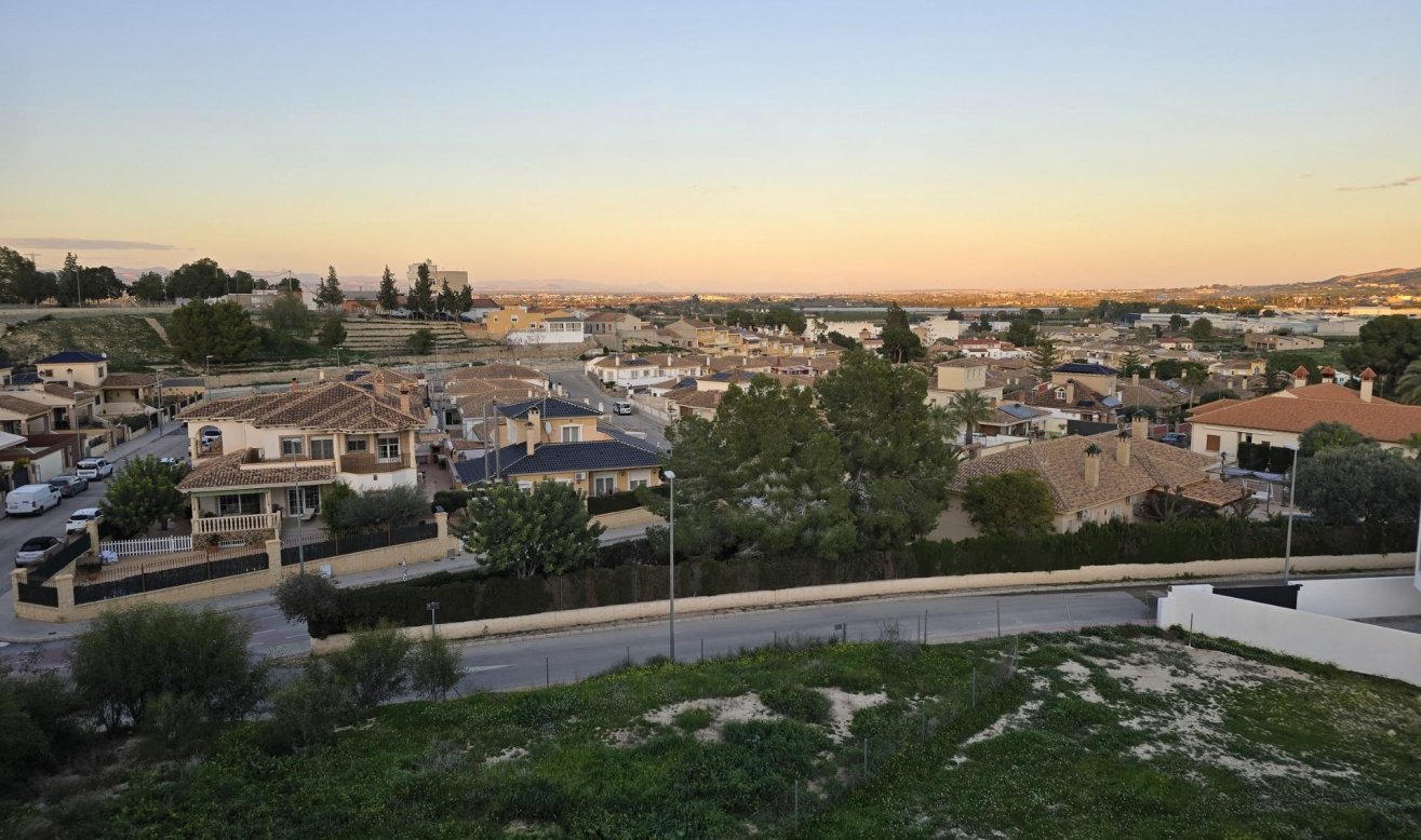 Obra nueva - Adosado - Bigastro - pueblo