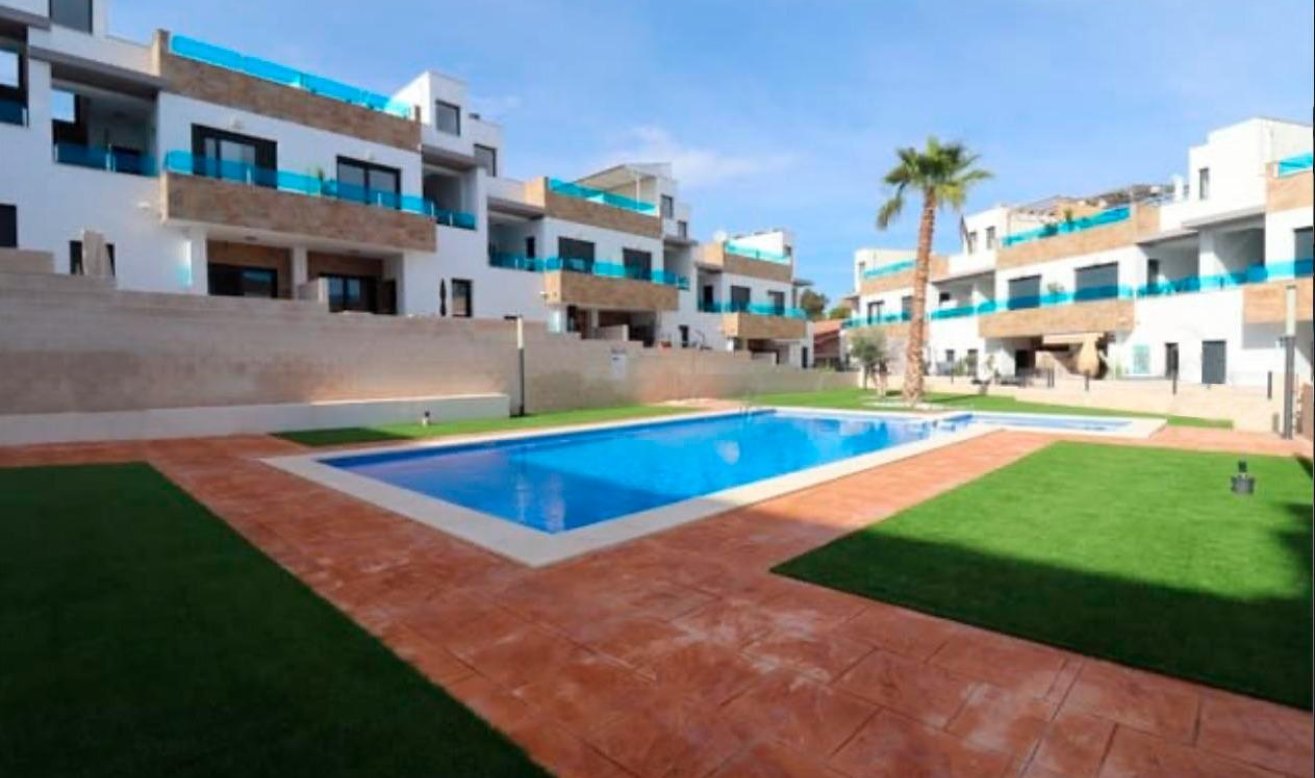 Obra nueva - Adosado - Bigastro - pueblo