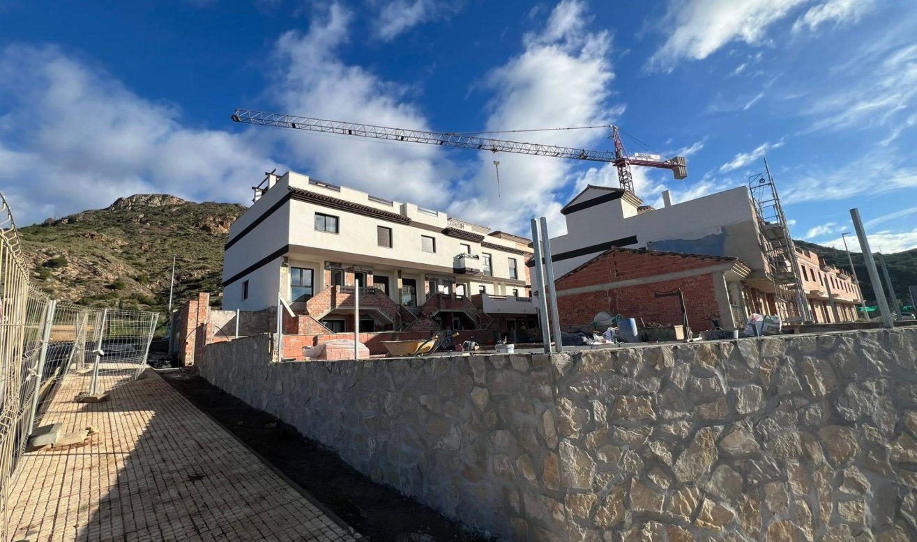 Obra nueva - Adosado - La Union - centro