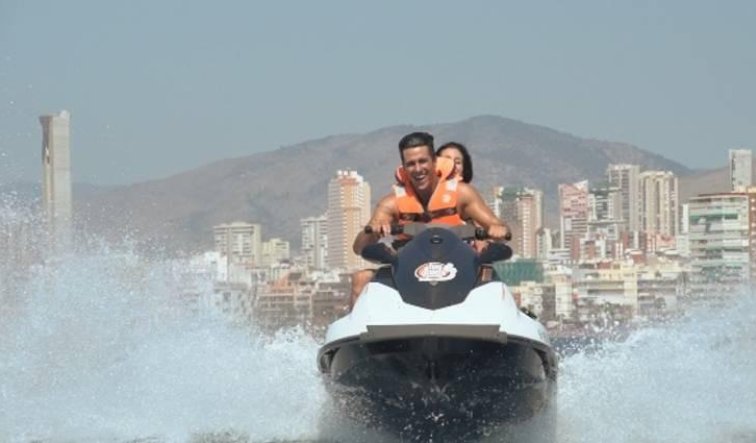 Obra nueva - Villa - Benidorm - Urbanizaciones