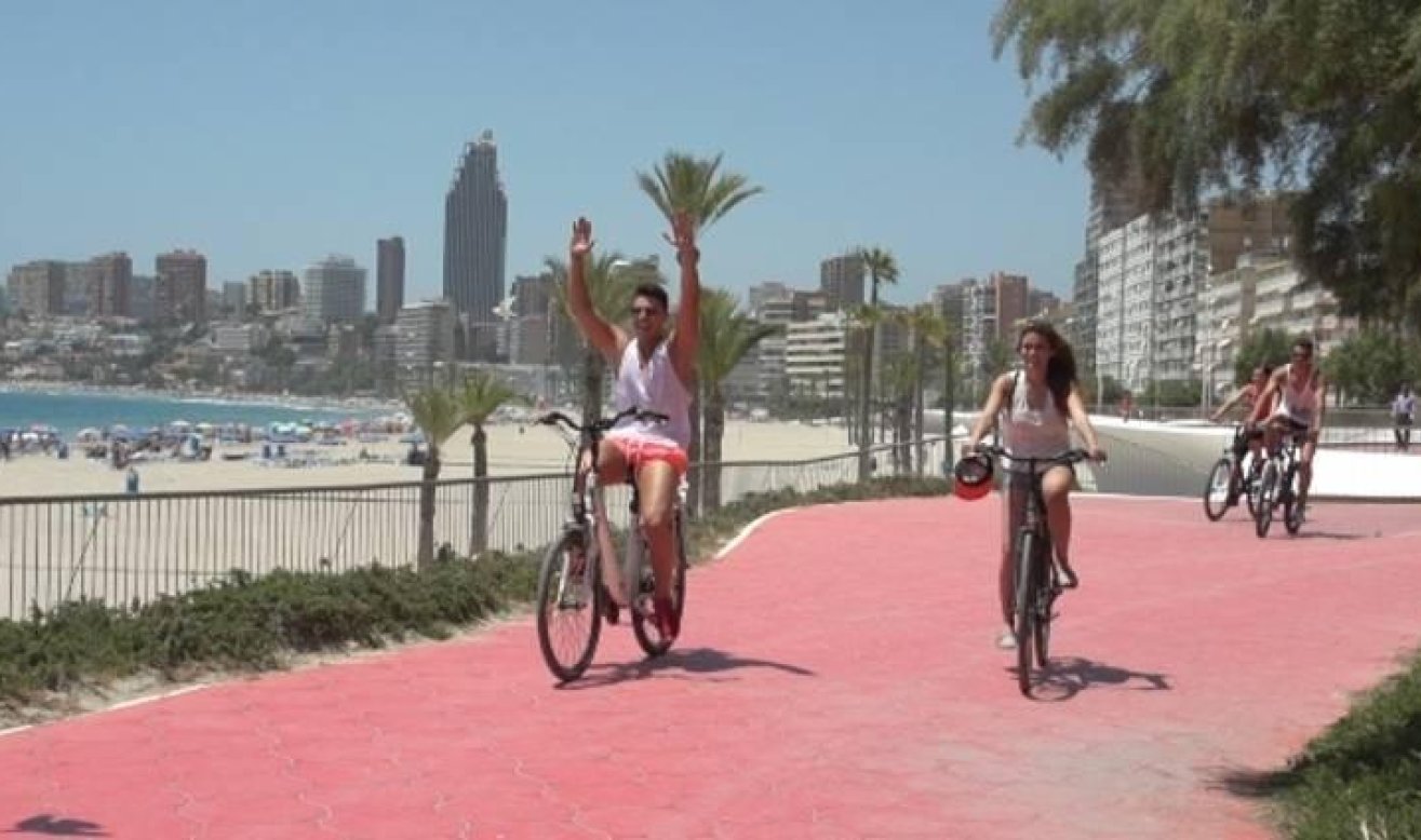 Obra nueva - Villa - Benidorm - Urbanizaciones