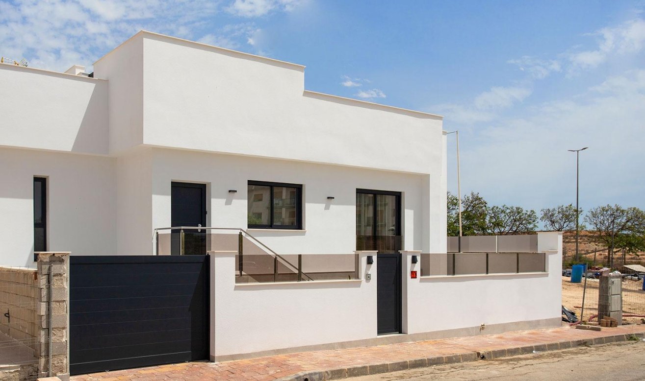 Obra nueva - Villa - Sucina