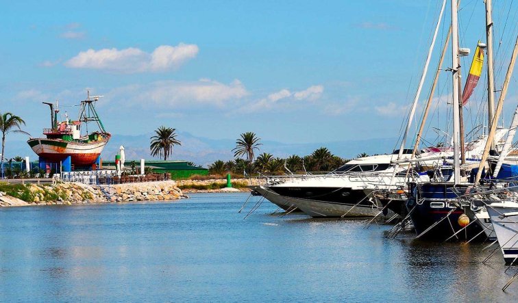 Obra nueva - Apartamento / piso - Guardamar del Segura - Avda del Puerto