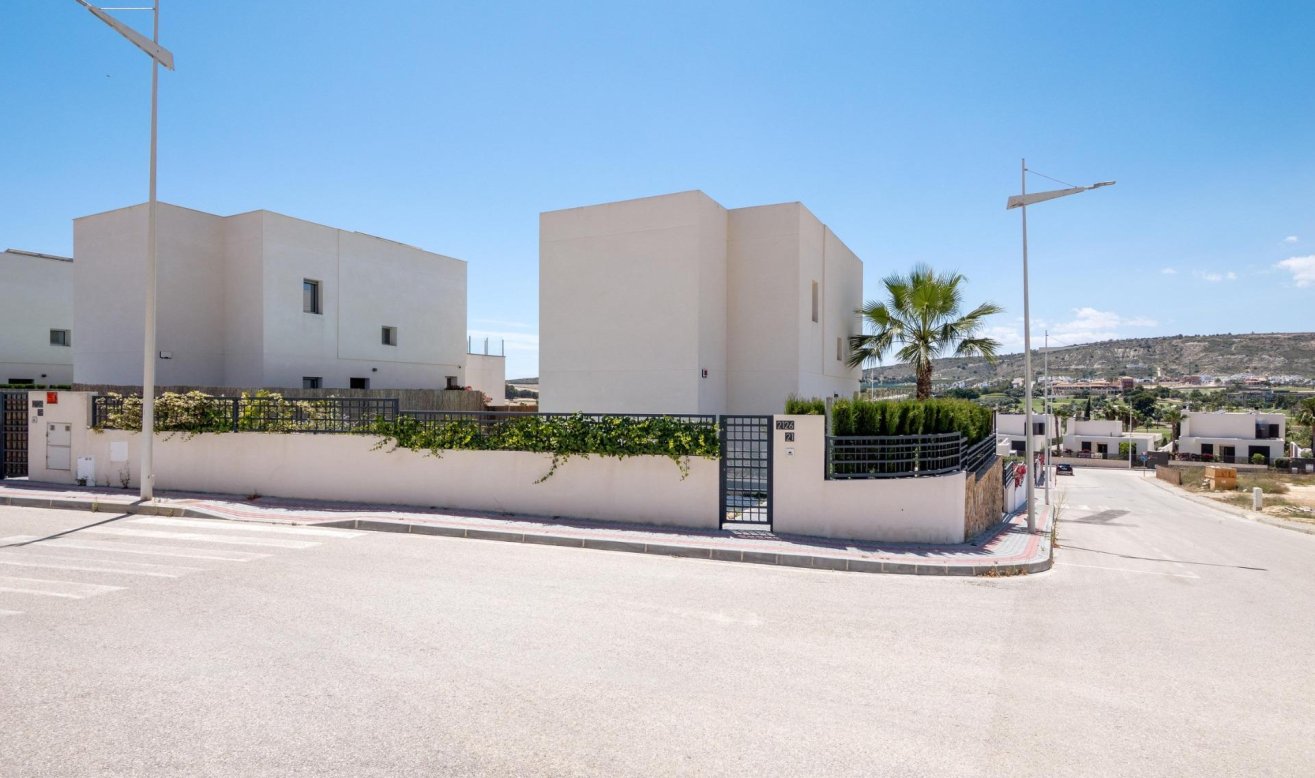 Obra nueva - Villa - Algorfa - La Finca Golf