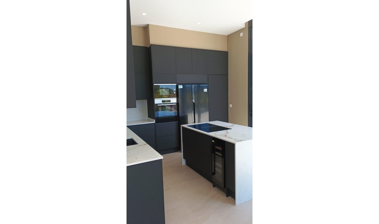 Obra nueva - Villa - Pilar de la Horadada - Roda Golf