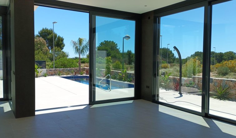 Obra nueva - Villa - Pilar de la Horadada - Roda Golf
