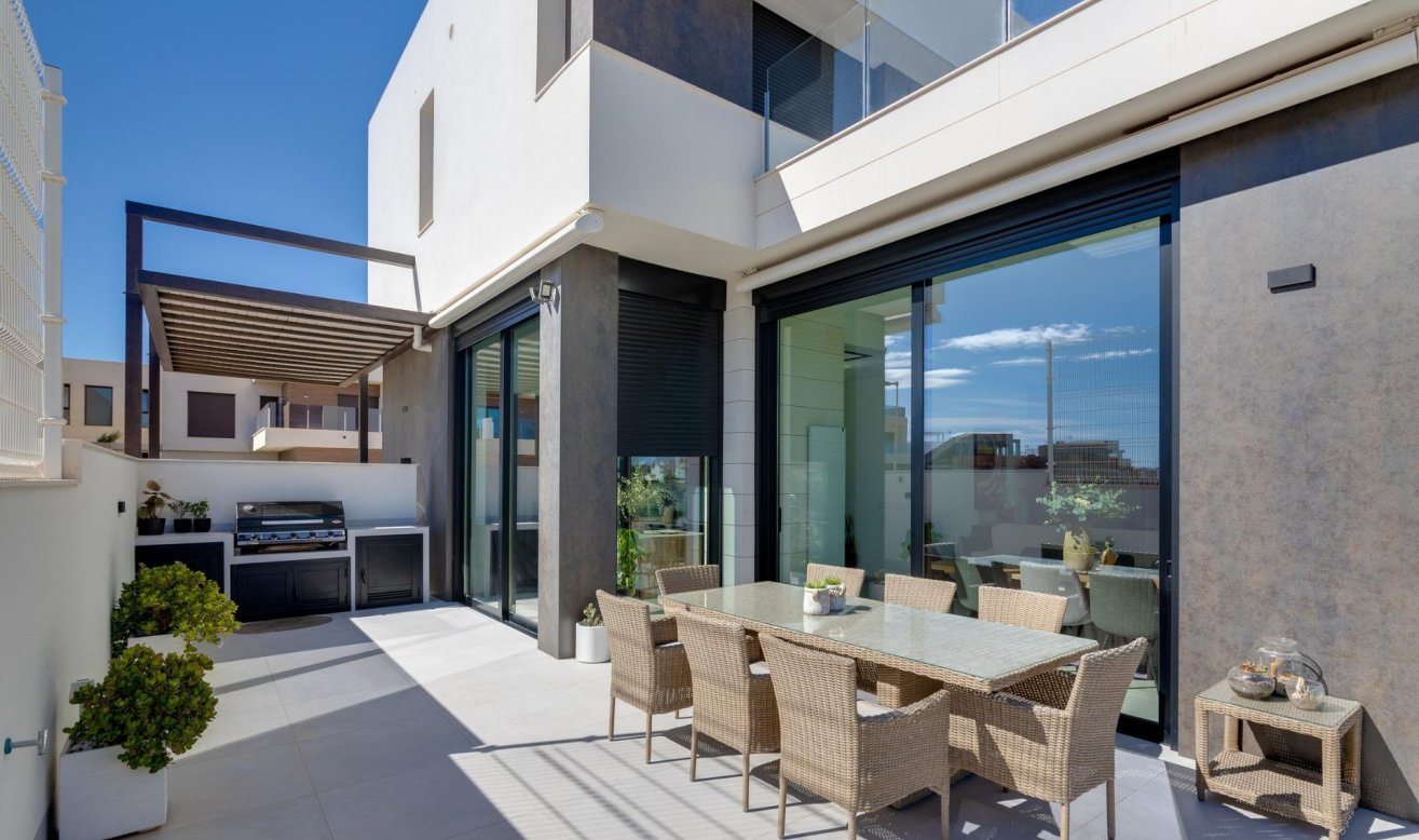 Obra nueva - Villa - Pilar de la Horadada - Lo Romero Golf
