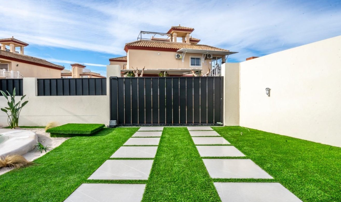 Obra nueva - Villa - Torre Pacheco - Roldán