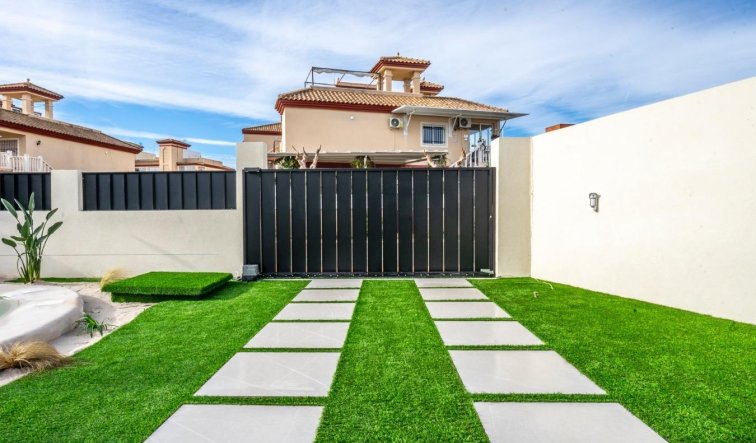 Obra nueva - Villa - Torre Pacheco - Roldán