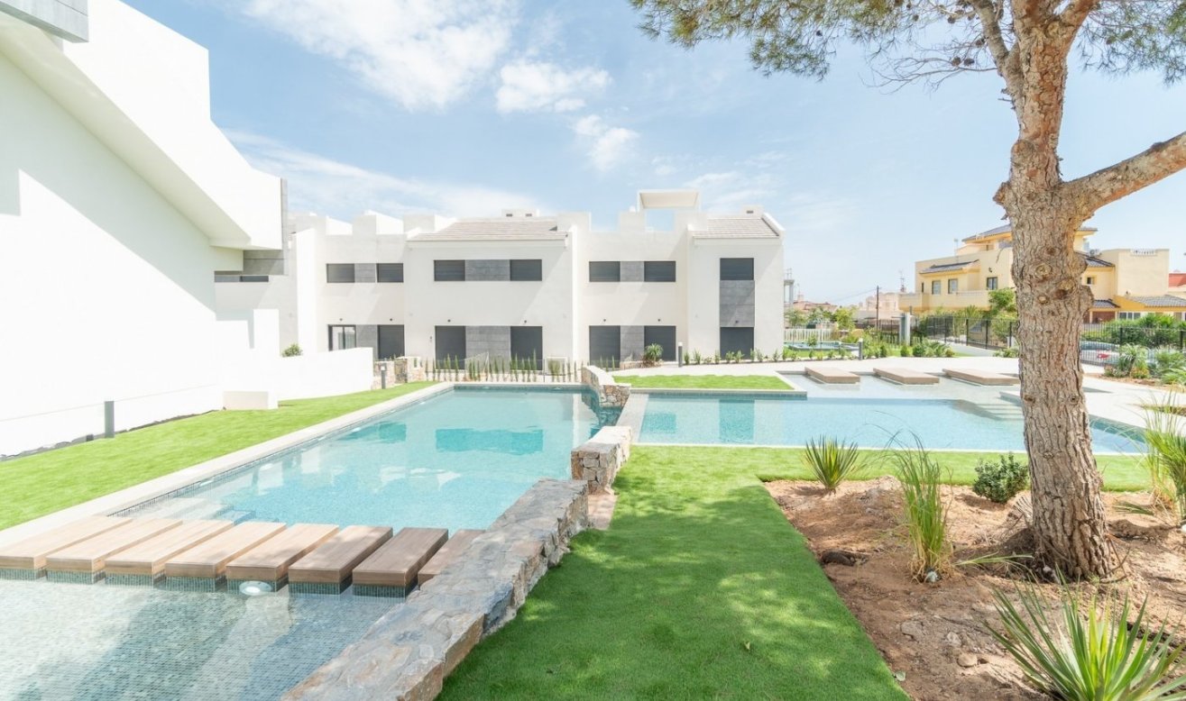 Obra nueva - Bungalow - Torrevieja - Los Balcones