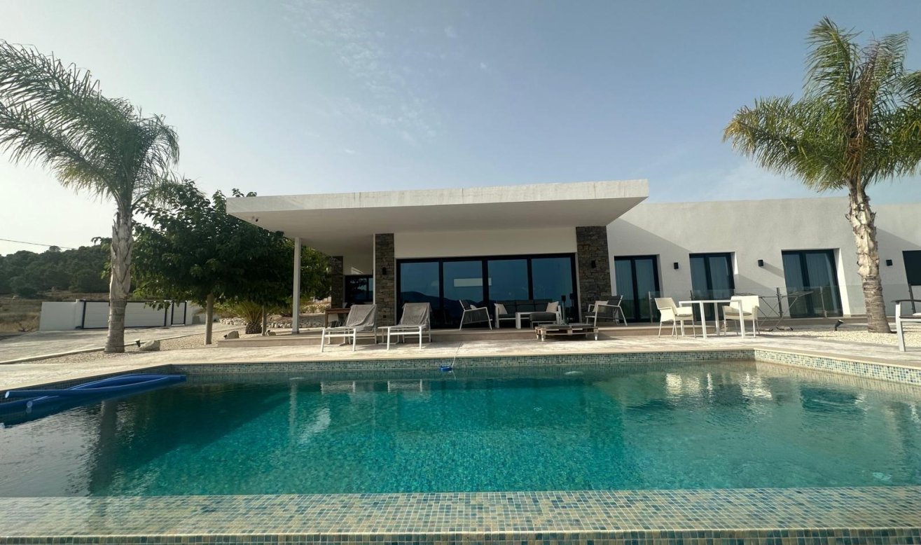 Obra nueva - Villa - Pinoso - Casas Pastor
