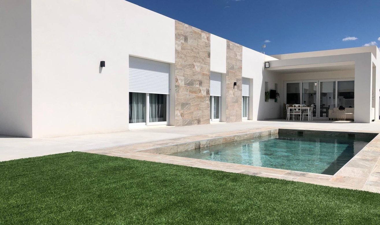 Obra nueva - Villa - Pinoso - Casas Pastor