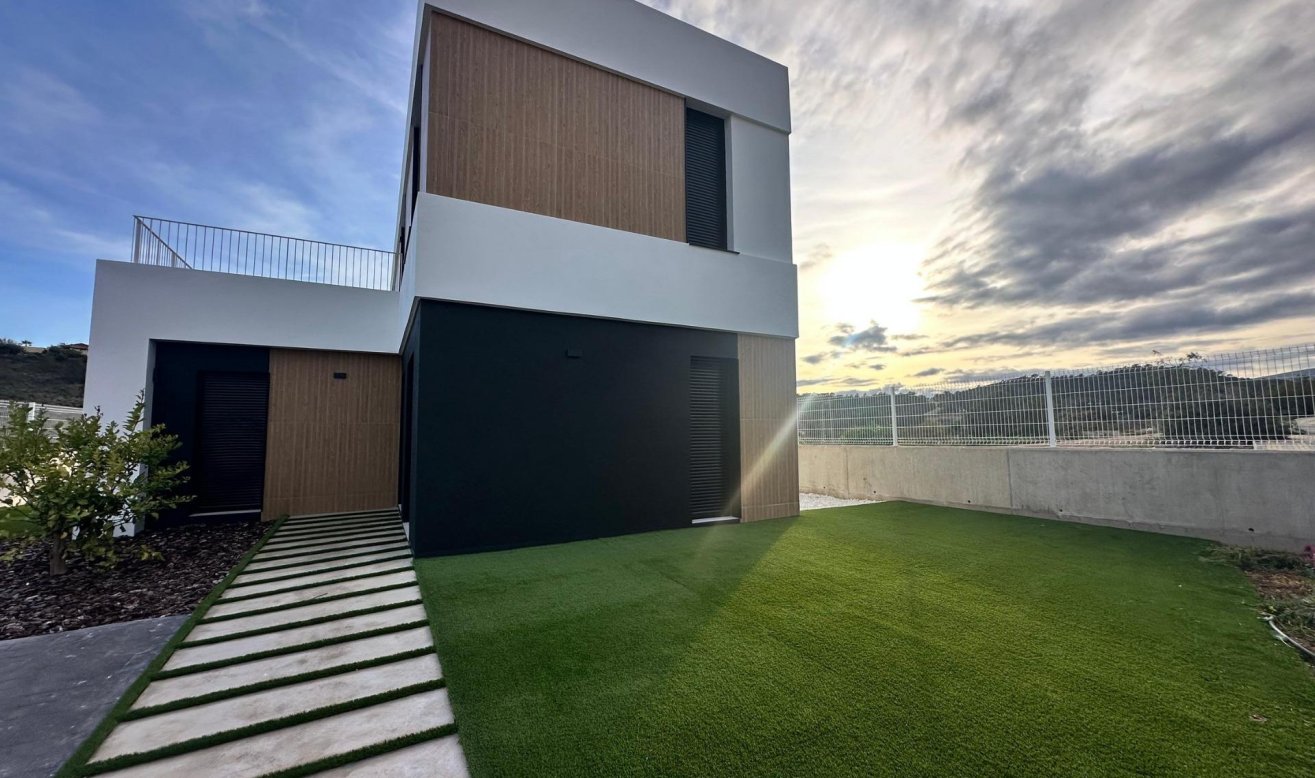 Obra nueva - Villa - Finestrat - Campana Garden