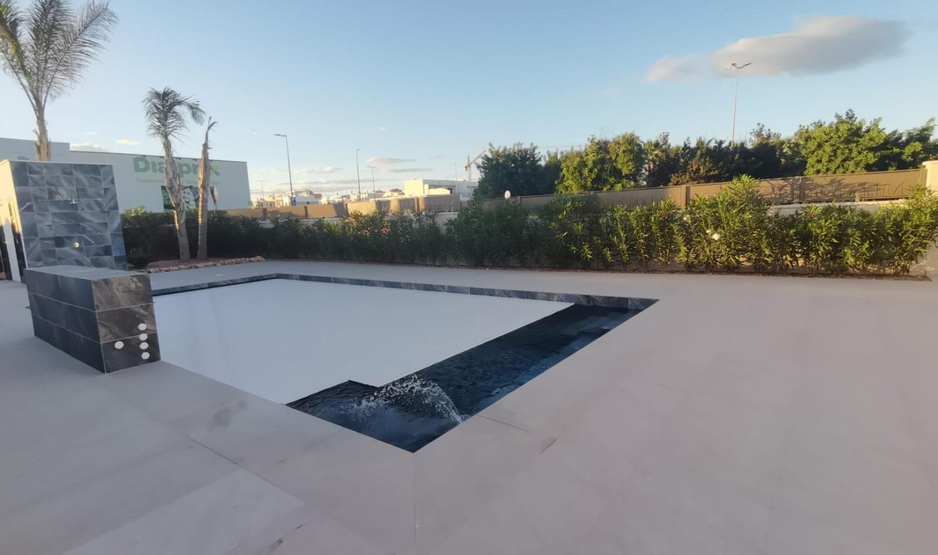 Obra nueva - Villa - Los Montesinos - La Herrada