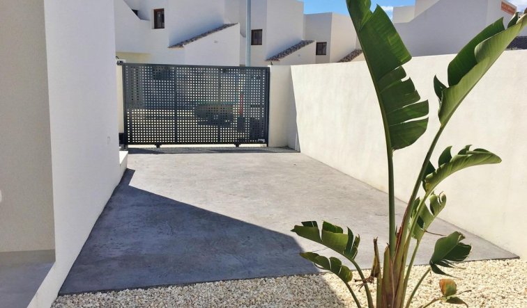 Obra nueva - Villa - Rafal - polideportivo